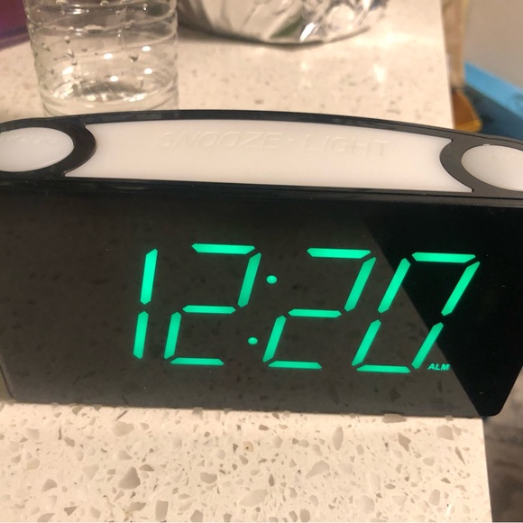 Alarm Clock Large Number Digital LED Display with Dimmer Night Light USB Easy - Picture 11 of 12